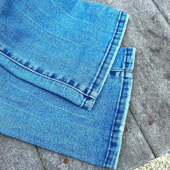 โ๏ธ Ink Denim Boot Leg Regular Fit Jeans ๐๏ธ - Picture 3 of 4